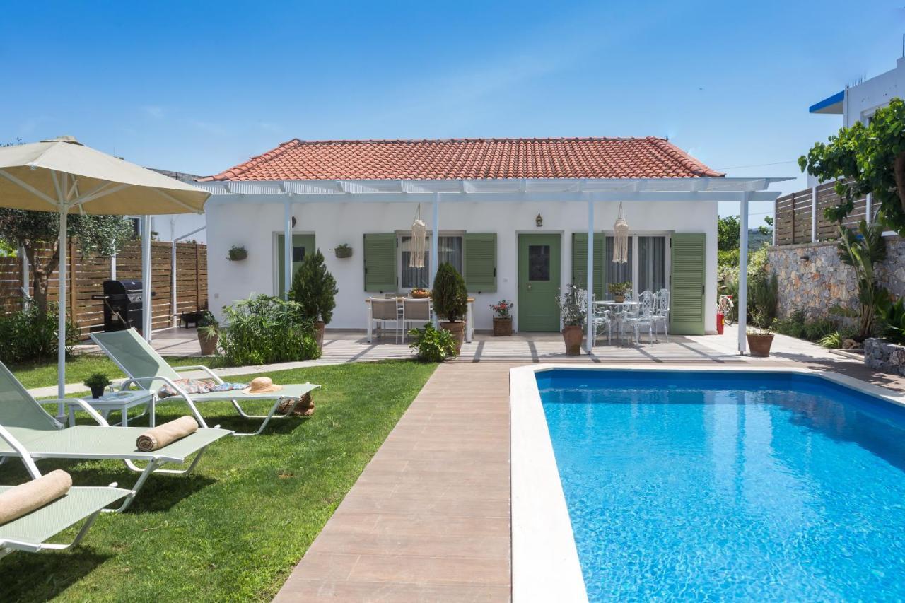 Pelagias Villa Paralia Kourna Esterno foto