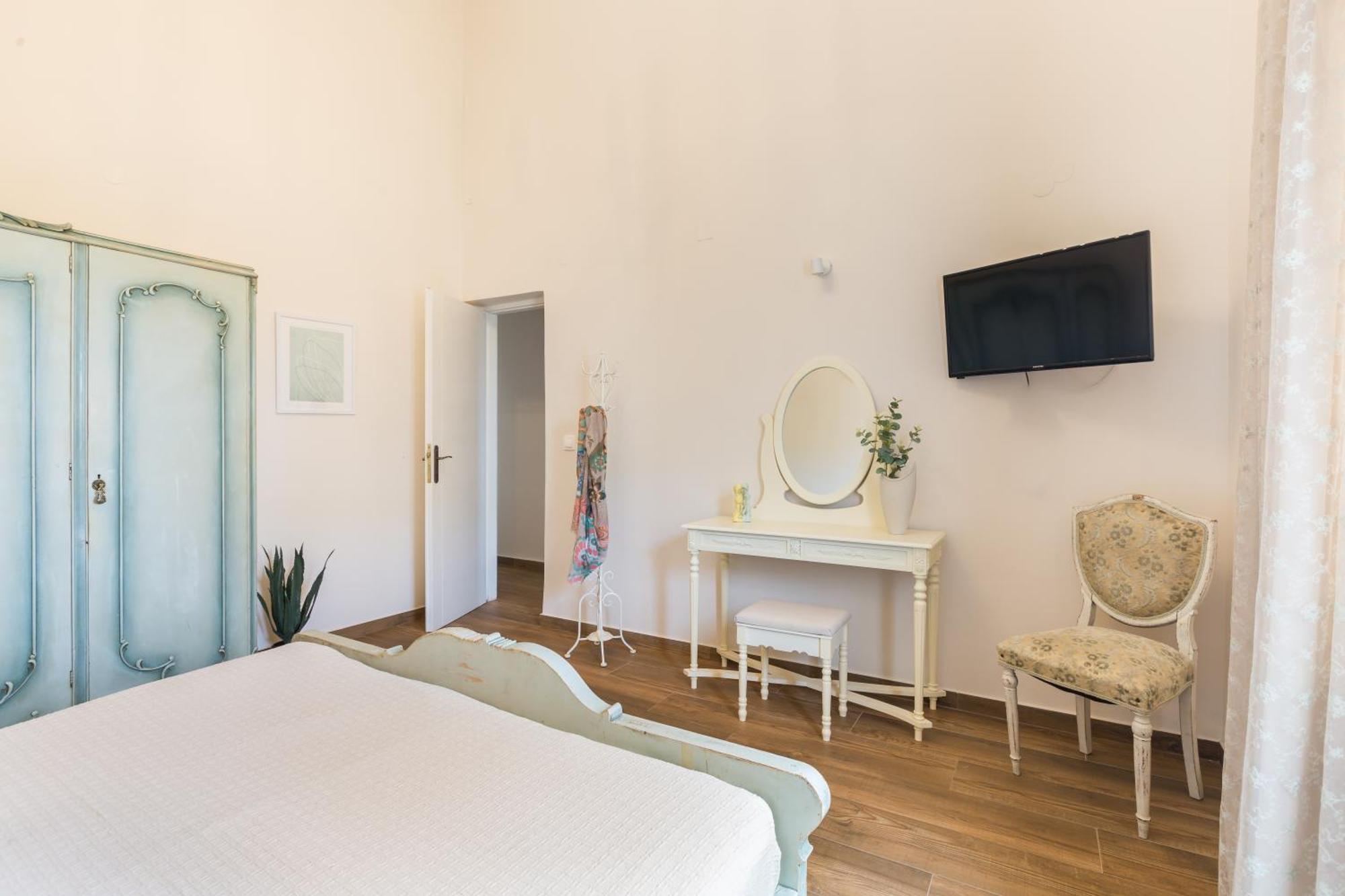 Pelagias Villa Paralia Kourna Esterno foto