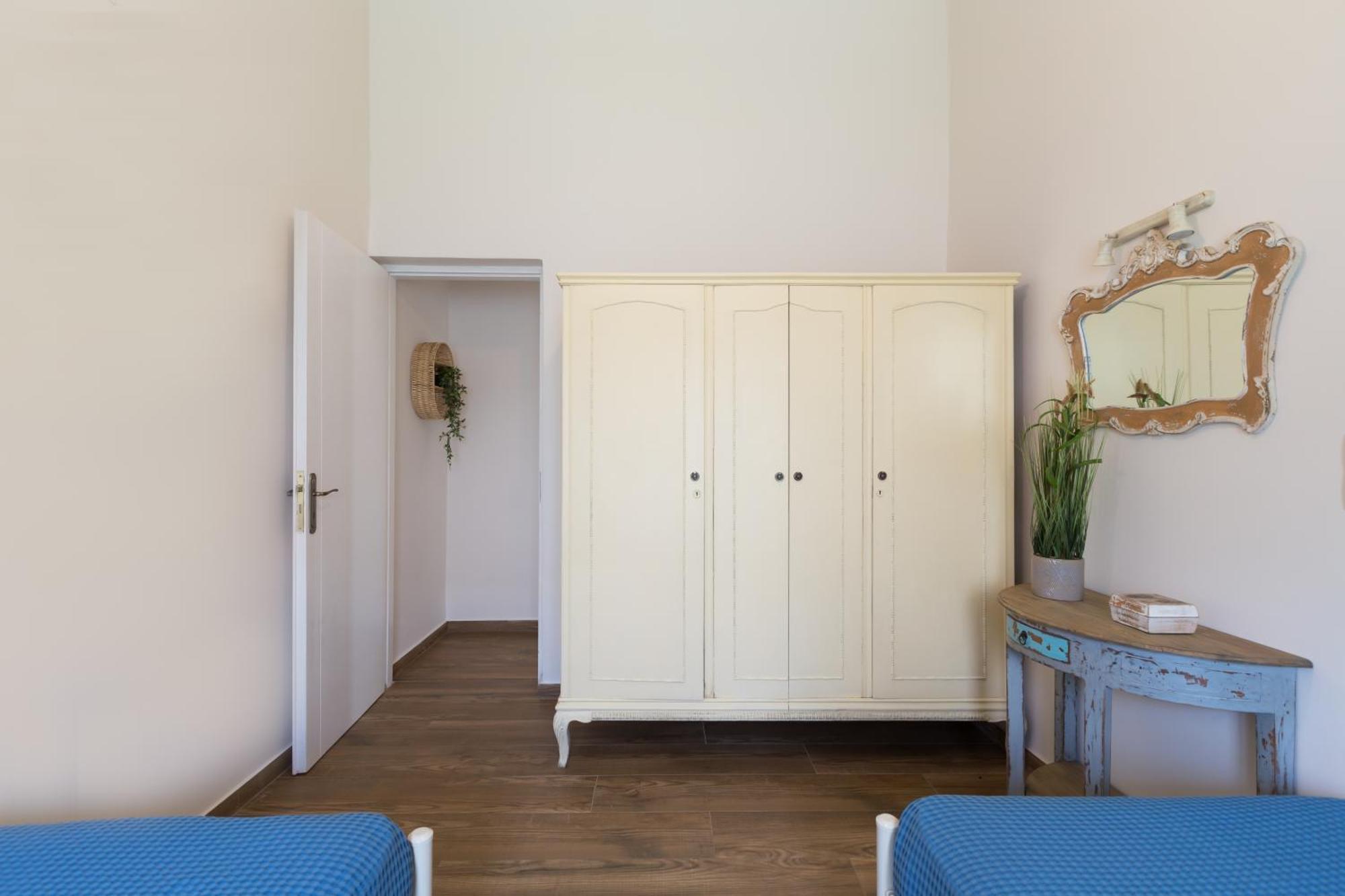 Pelagias Villa Paralia Kourna Esterno foto